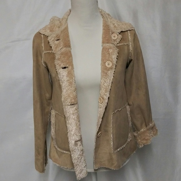 Reverse Vintage Tan Suede Faux Fur Collared Long Sleeve Button Up Jacket Coat - Picture 3 of 8